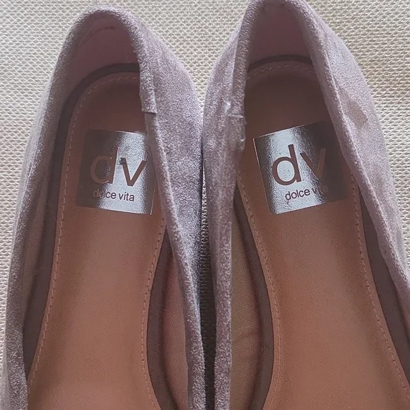 NEW / NWOT  DV by Dolce Vita Taupe/ Light Brown/ Tan  Women's Shoes - Picture 6 of 8
